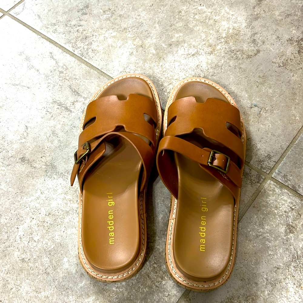 Women’s new madden girl sandles